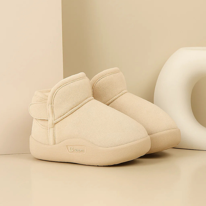 Chaussons Bébé – Fourrés – Scratch Hiver