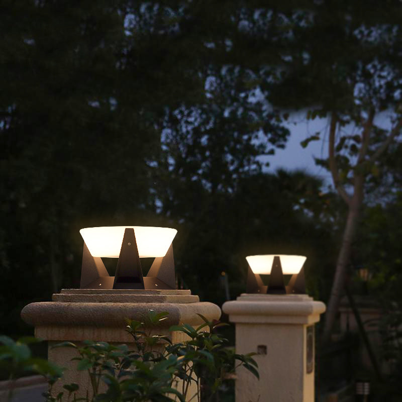 Lampe Solaire Extérieure Jardin – LED – Étanche